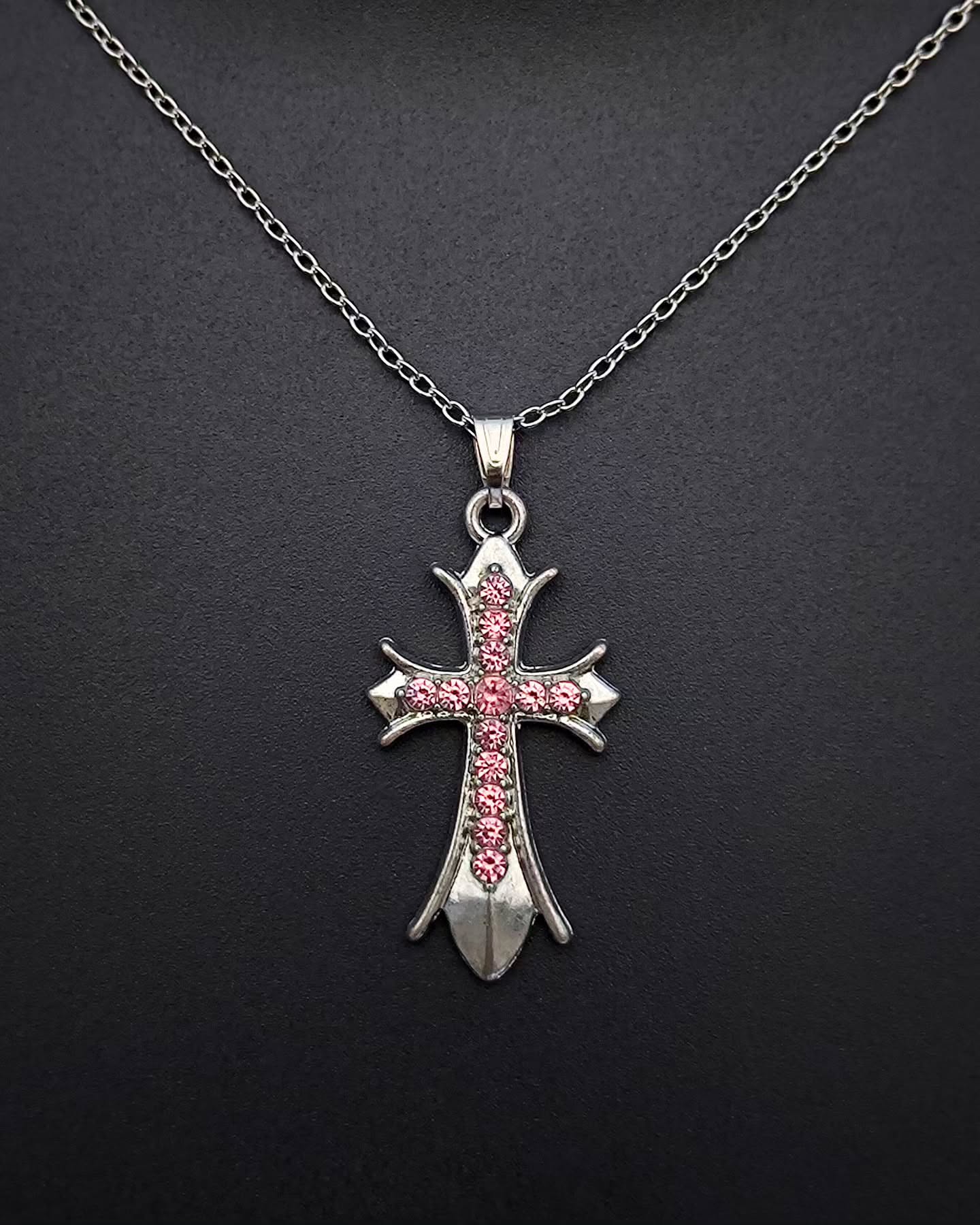 Gothic Cross Necklace with Pink Crystals – Vintage Style Pendant